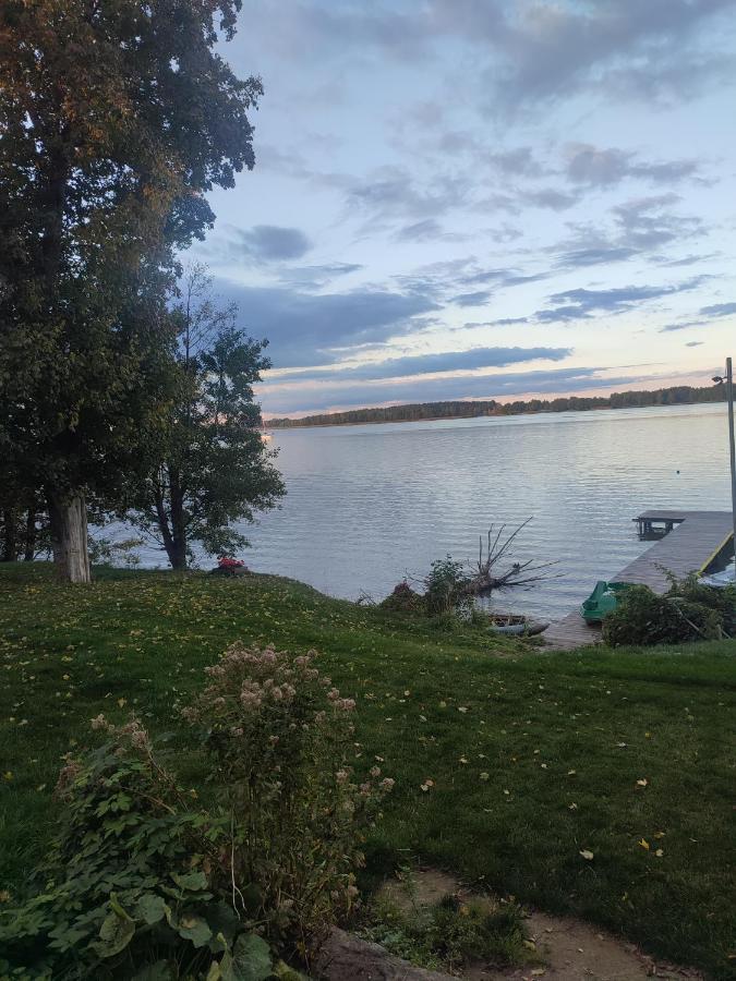 Pokoje I Apartamenty Matdar Mikołajki Esterno foto