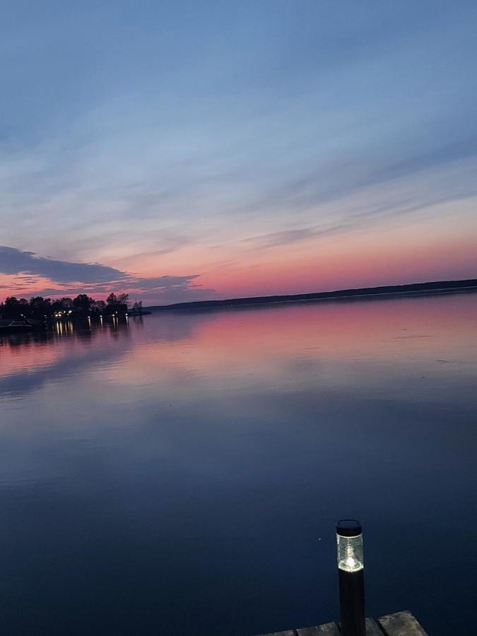 Pokoje I Apartamenty Matdar Mikołajki Esterno foto