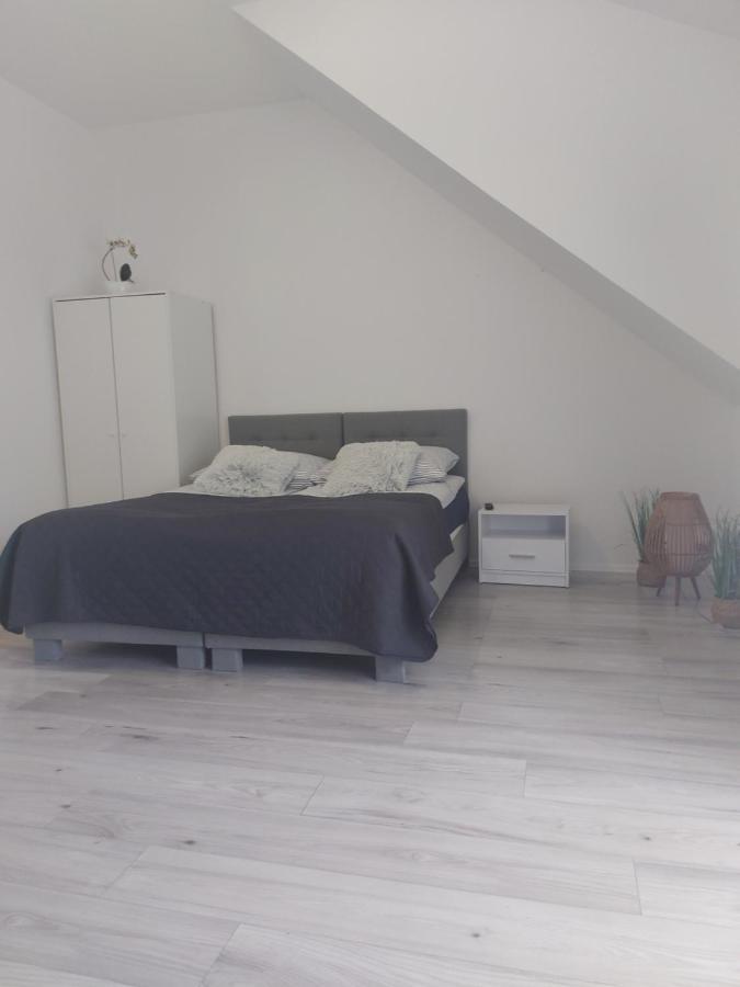 Pokoje I Apartamenty Matdar Mikołajki Esterno foto